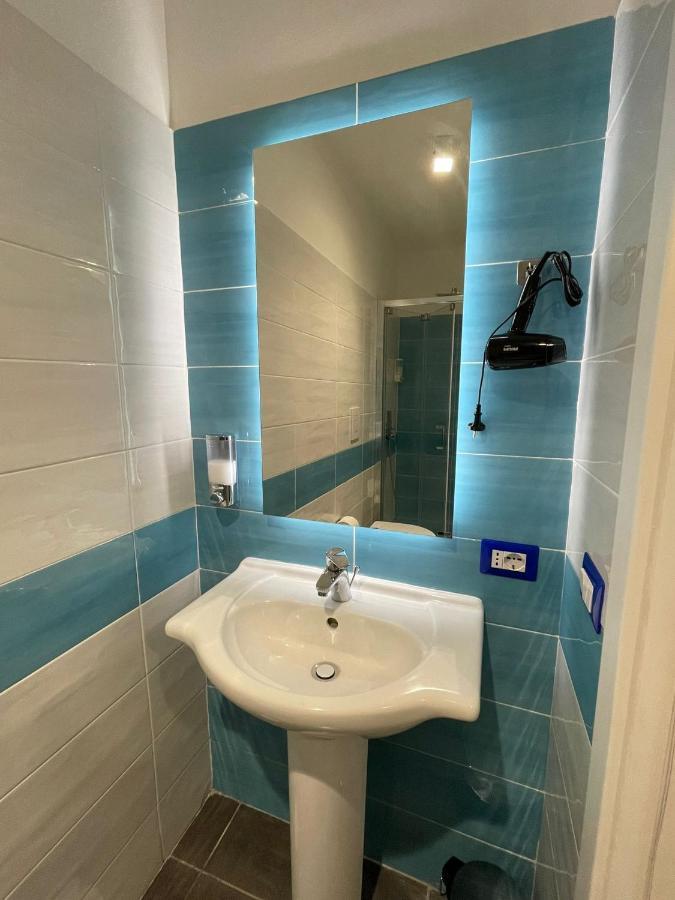 La Dimora Del Santo Apartment เนเปิลส์ ภายนอก รูปภาพ